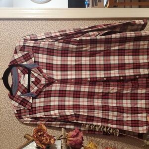 Womens Plus Plaid Button Down